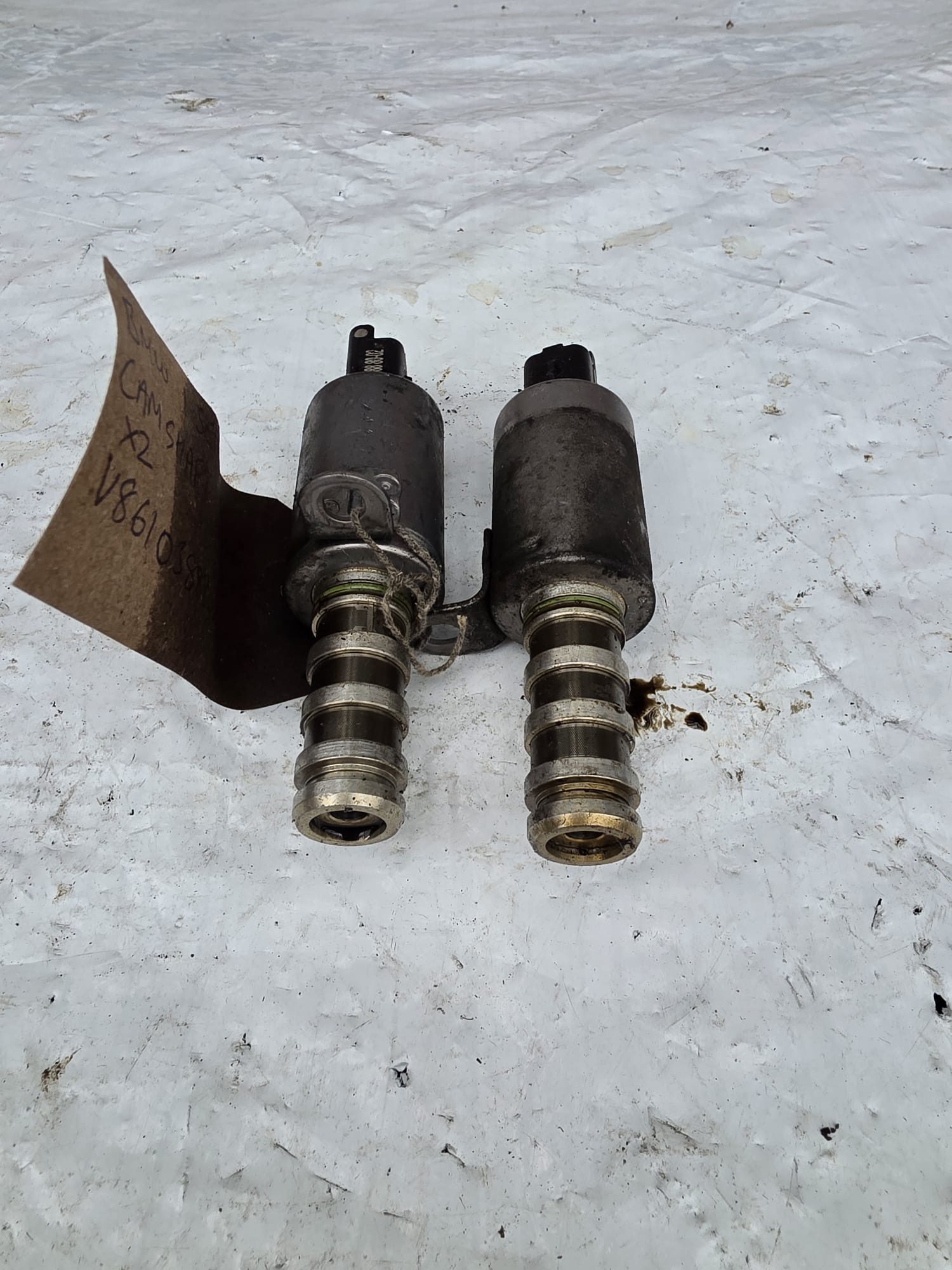 BMW 1 SERIES CAMSHAFT SENSOR X2 V86103888002 - Image 2