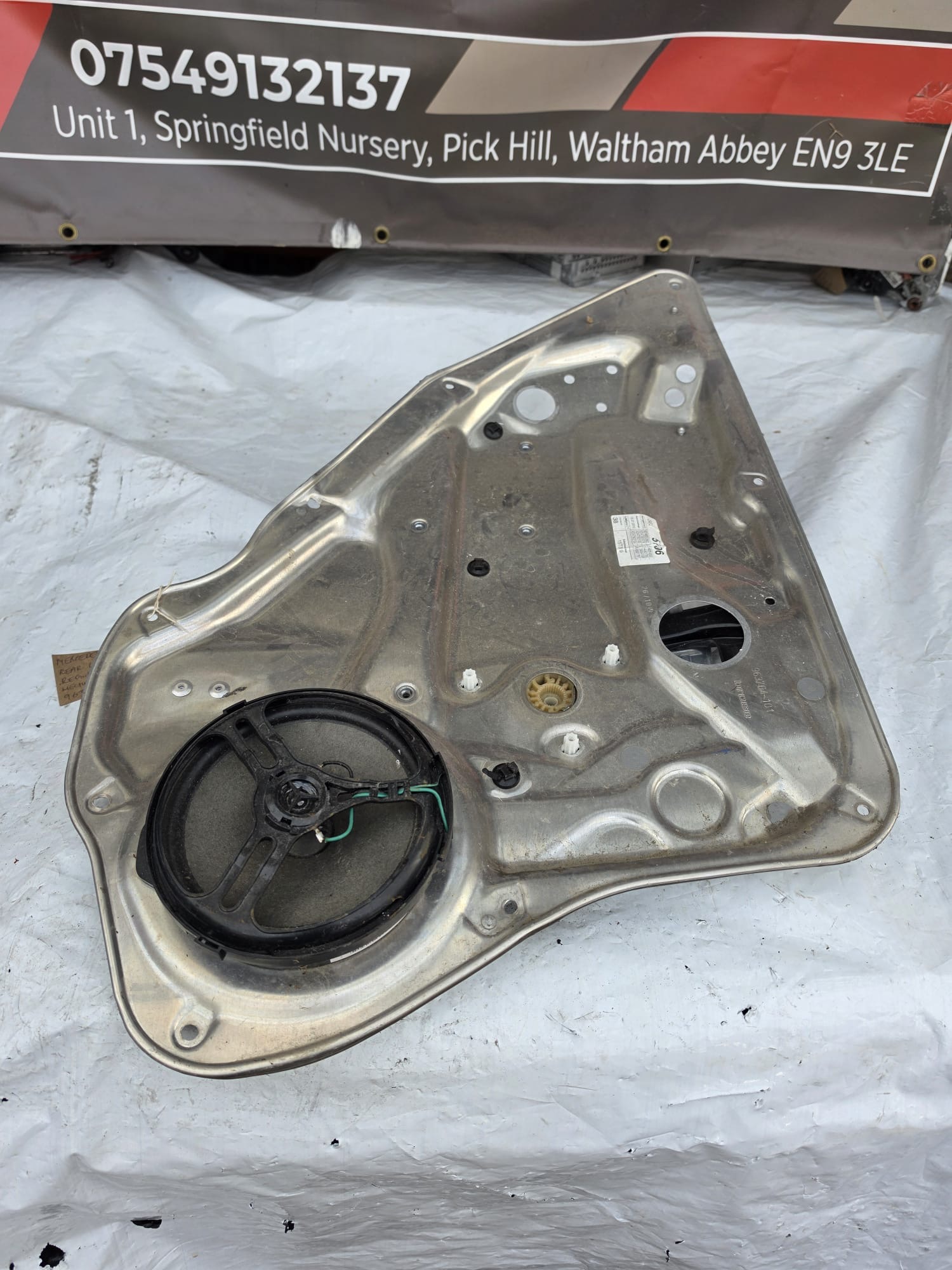 MERCEDES C CLASS 2007-2011 REAR LEFT WINDOW REGULATOR (DOOR WINDER MECHANISM) 963764-101