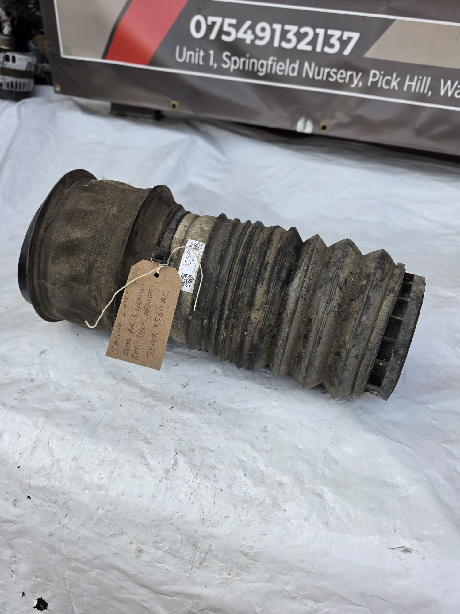 JAGUAR I-PACE 18-24 REAR AIR SUSPENSION BAG SHOCK ABSORBER J8A25587AC