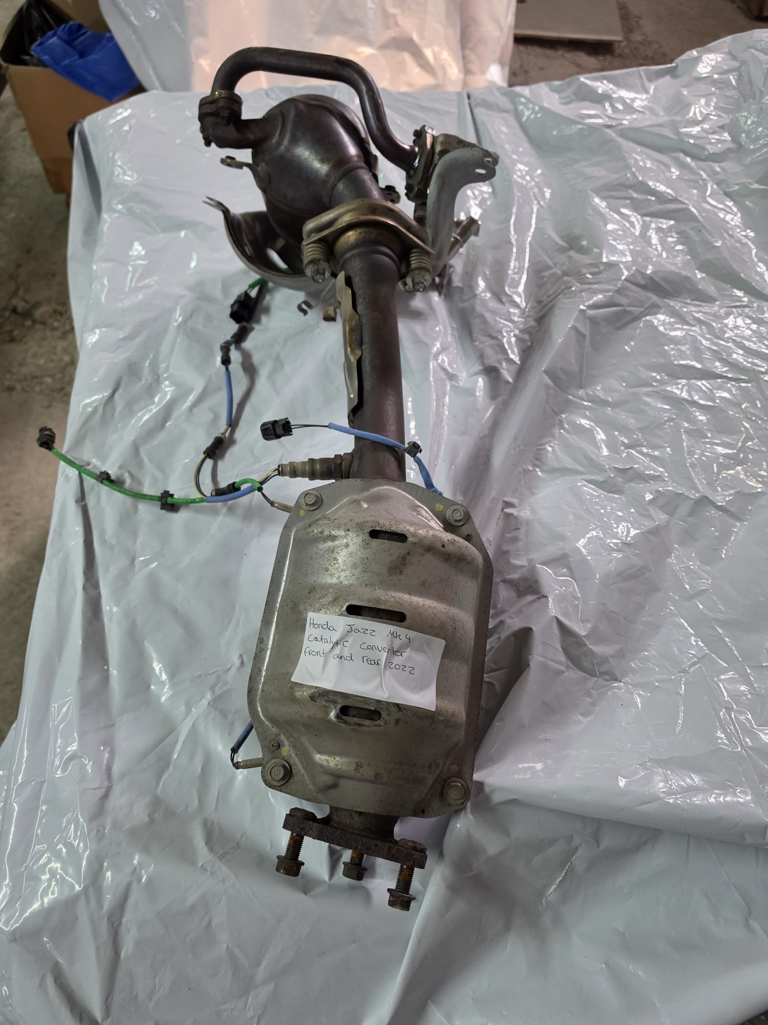 HONDA JAZZ MK4 CATALYTIC CONVERTER FRONT AND REAR 2022