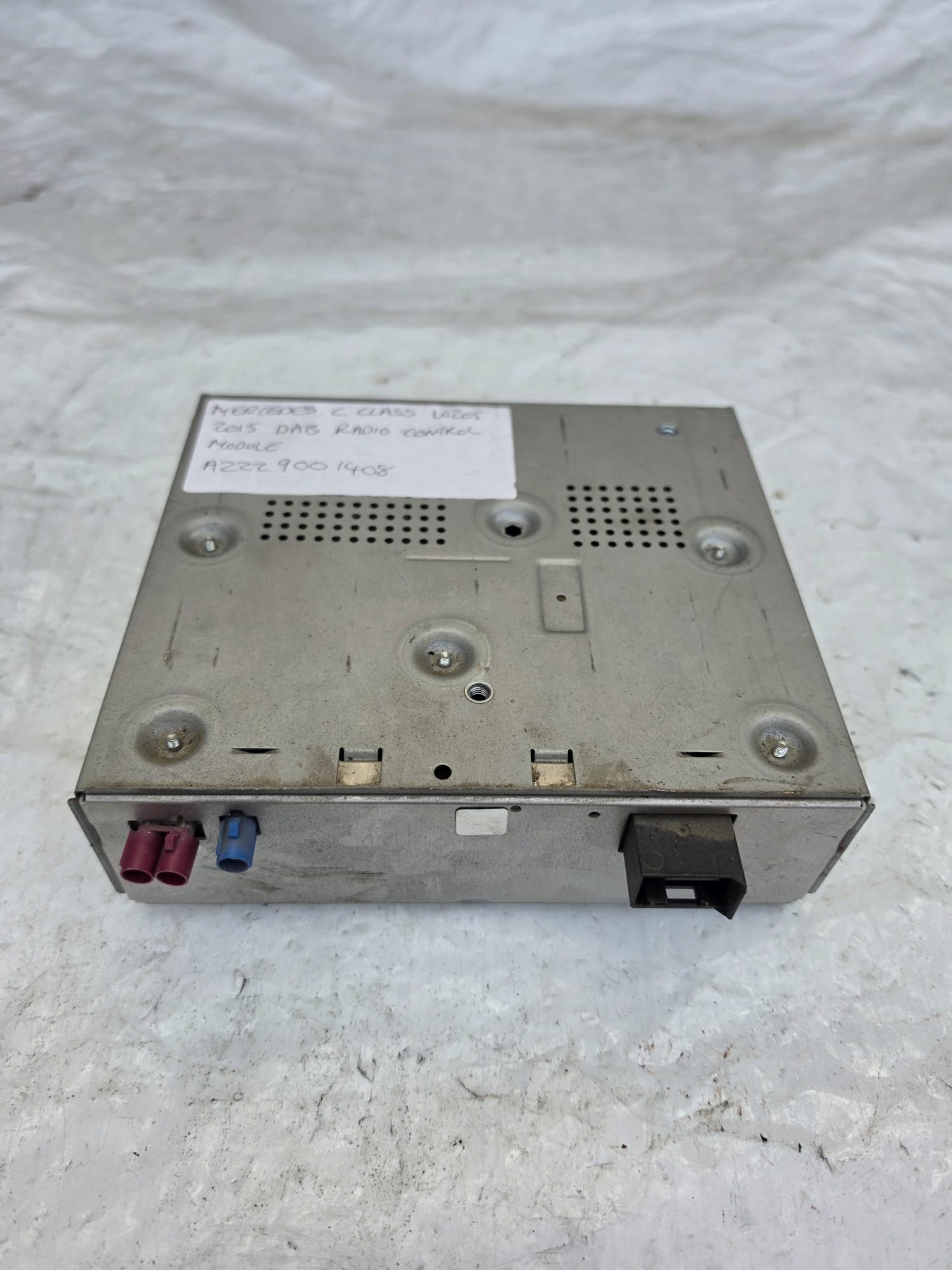 MERCEDES C CLASS W205 2015 DAB RADIO CONTROL MODULE A2229001408 - Image 2