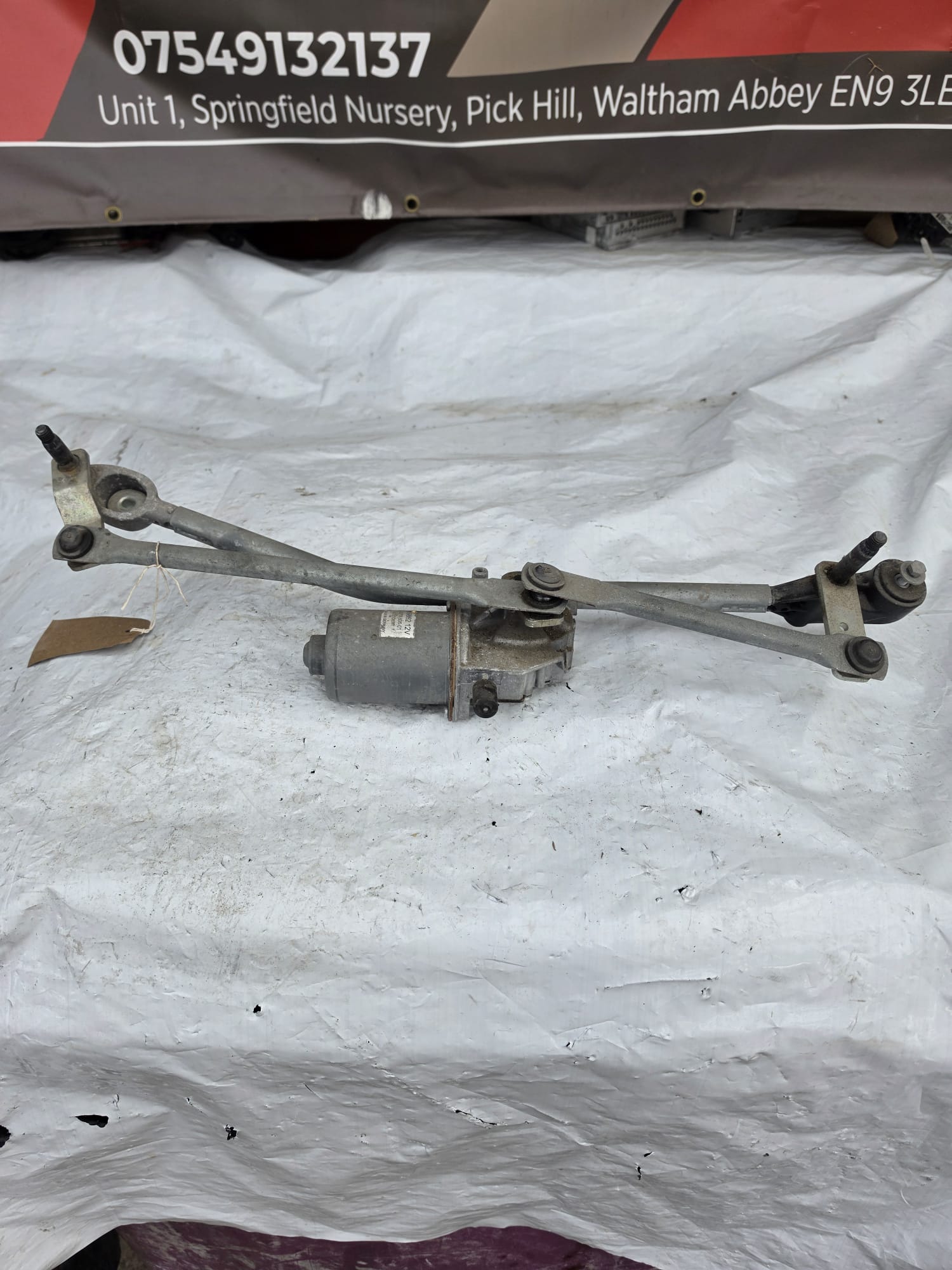 BMW Z4 E89 FRONT WINDSCREEN WIPER MOTOR AND LINKAGE W09862 / 7219606