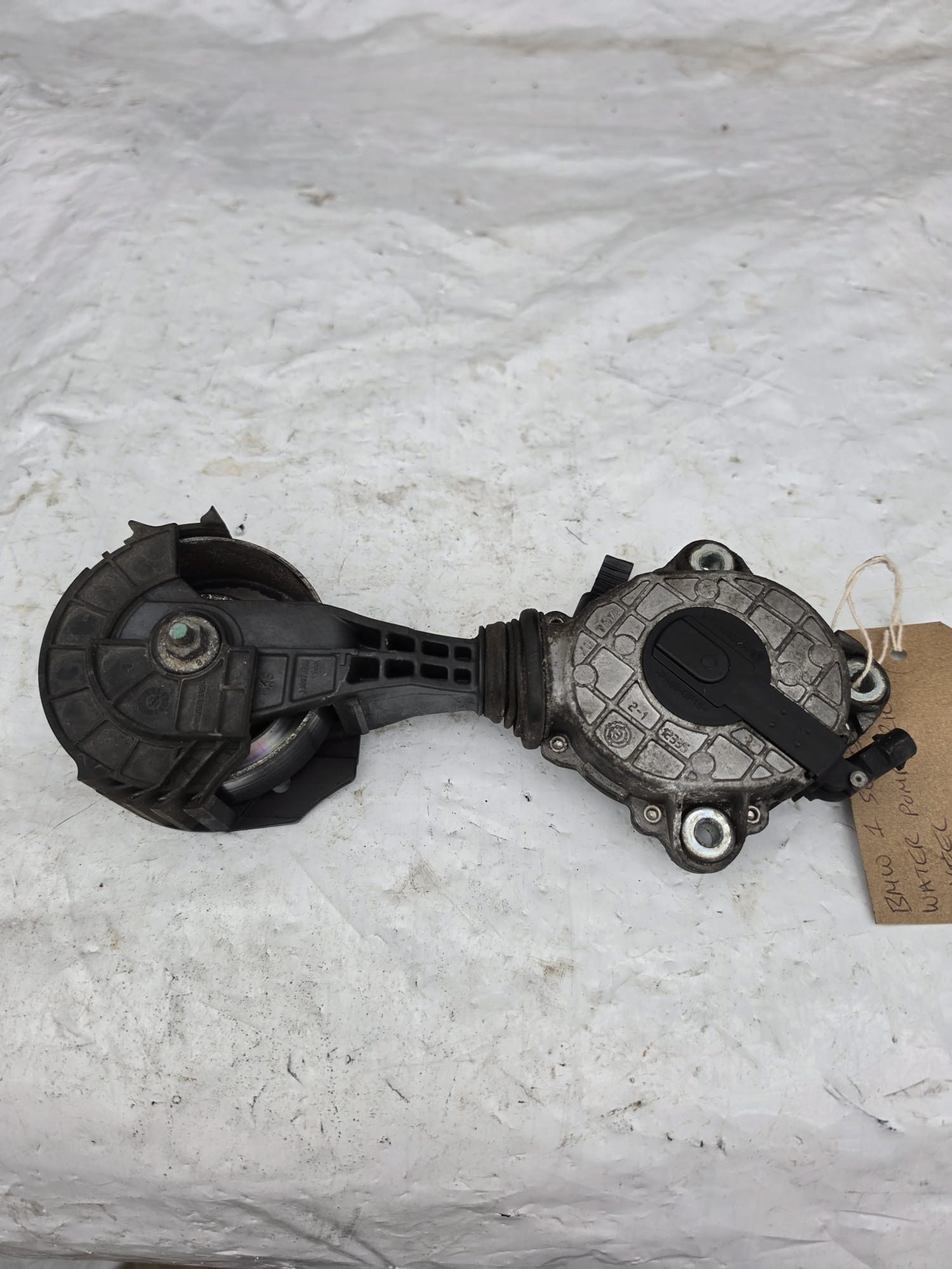 BMW 1 SERIES 2011-2015 WATER PUMP FRICTION WHEEL V759883280 - Image 2