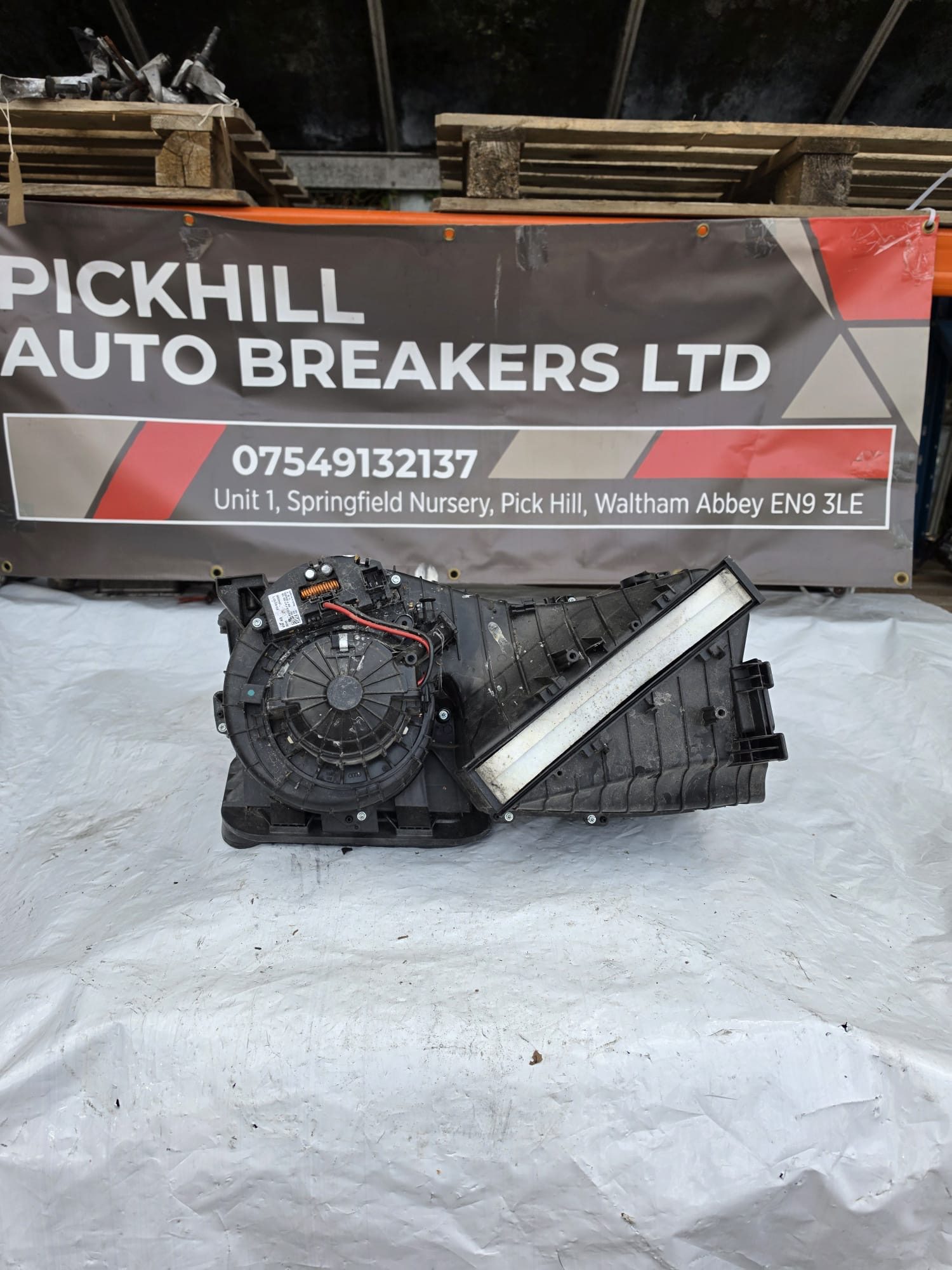 AUDI A5 8T HEATER BLOWER MOTOR AND FAN ASSEMBLY X6812005 - Image 4