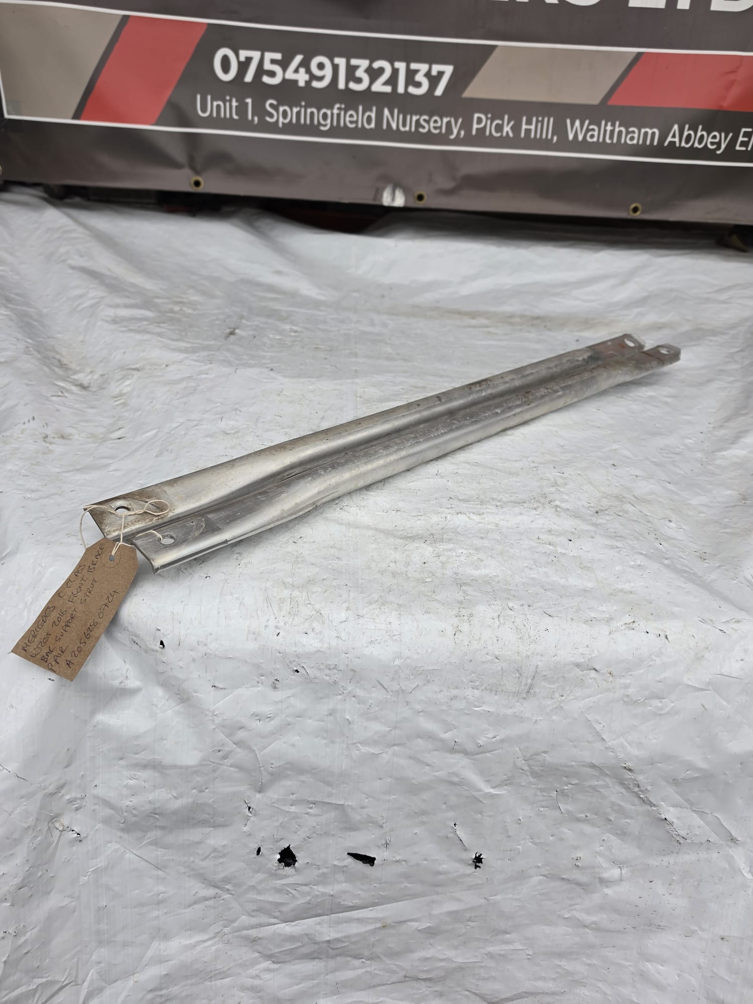MERCEDES C CLASS W205 2016 FRONT BRACE BAR SUPPORT STRUT PAIR A2056280724 - Image 2