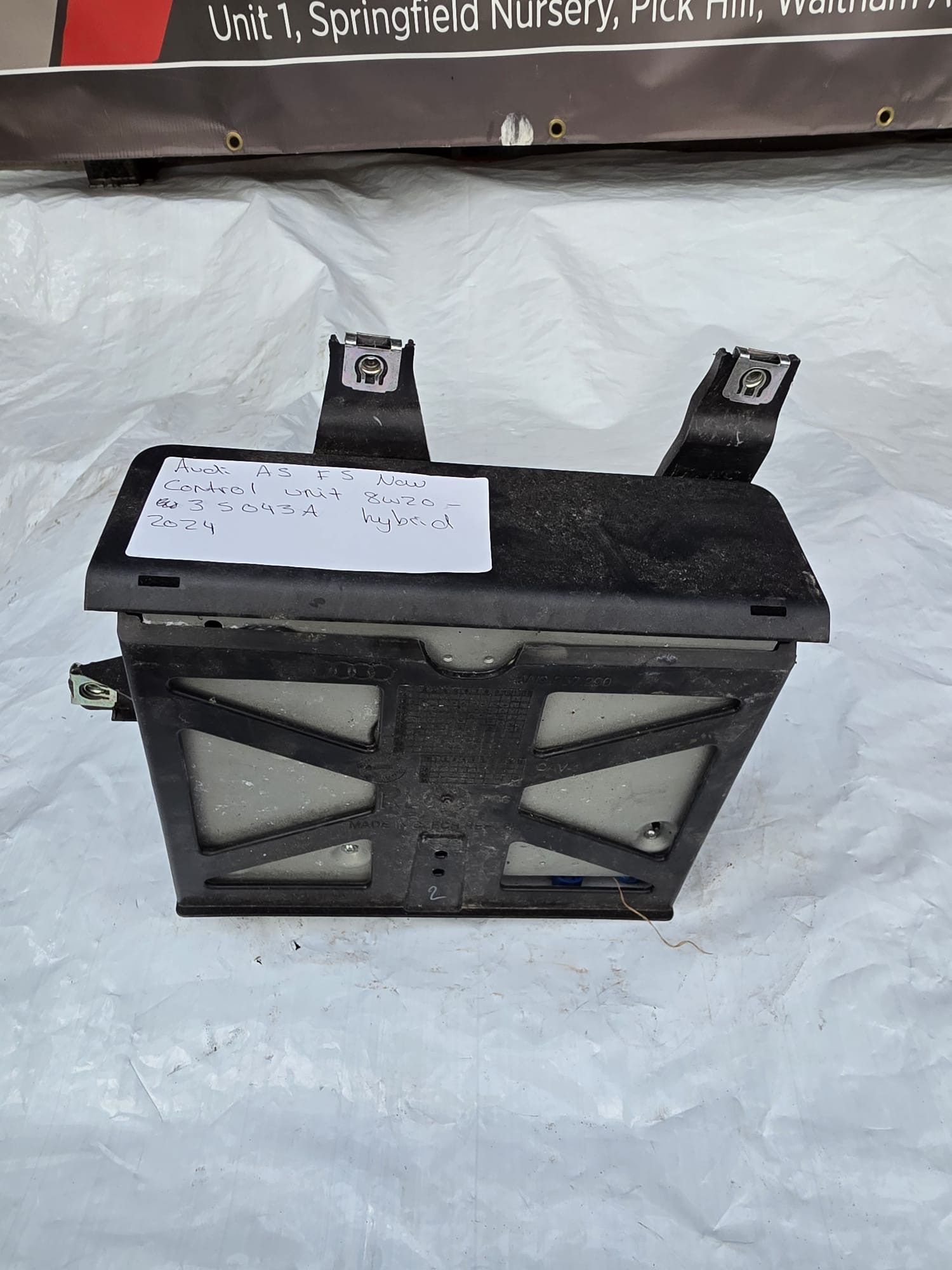 AUDI A5 F5 SAT NAV CONTROL UNIT 2024 HYBRID 8W2035043A - Image 2