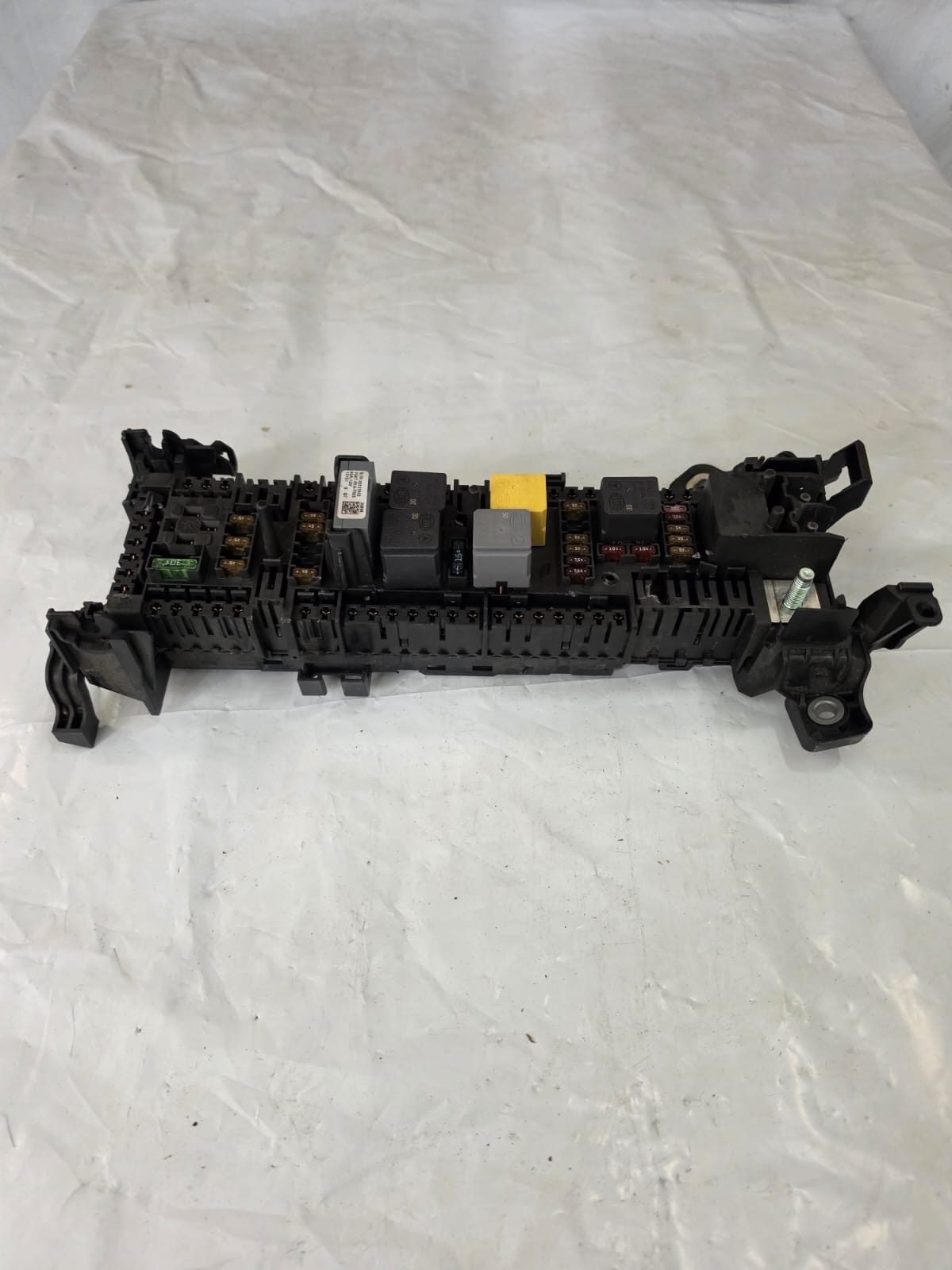 MERCEDES B CLASS FUSE BOX B200 CDI BLUE EFFICIENCY SPORT 1.8L DIESEL A24