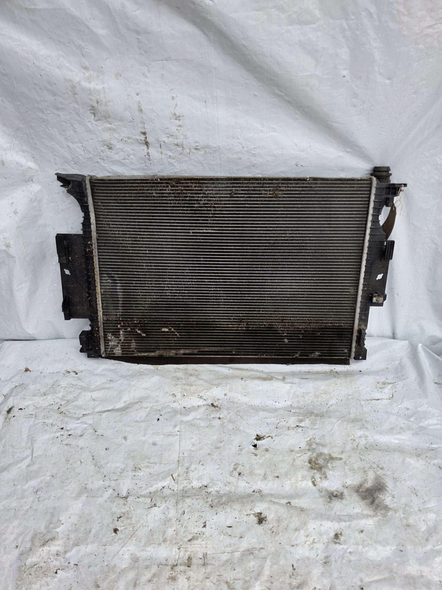 FORD KUGA 2012-2020 2.0L WATER COOLANT RADIATOR EJ738005A - Image 2