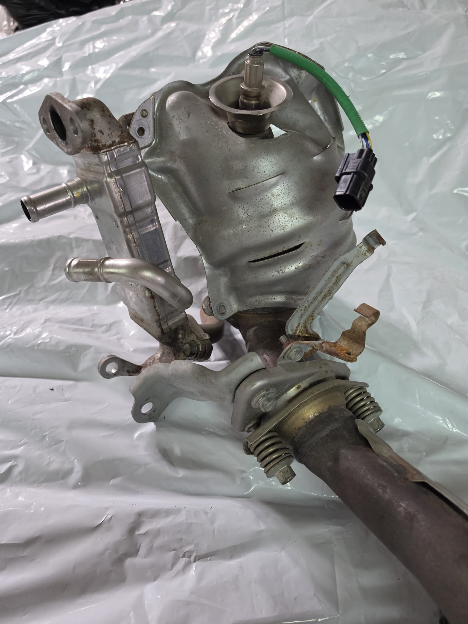 HONDA JAZZ MK4 CATALYTIC CONVERTER FRONT AND REAR 2022 - Image 4