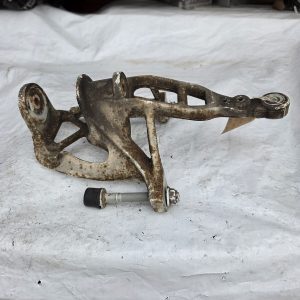MERCEDES SPRINTER W906 2006-2016 REAR SPRING BRACKET MOUNT A9063250401