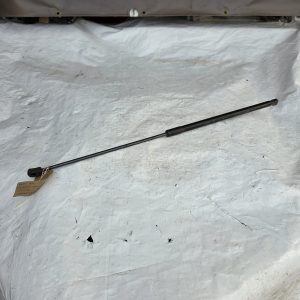 AUDI A4 2002-2009 FRONT BONNET HOOD GAS SPRING STRUTS 8E0823359A