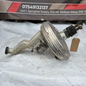MERCEDES A CLASS W176 12-17 BRAKE SERVO AND MASTER CYLINDER A2464301330
