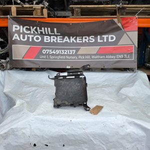 AUDI A4 ENGINE CONTROL UNIT BRACKET 8W0907647A