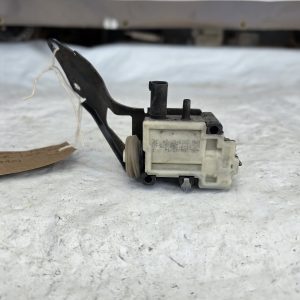 BMW Z4 E89 FUEL TANK COVER LOCK 2013 A2C53249901