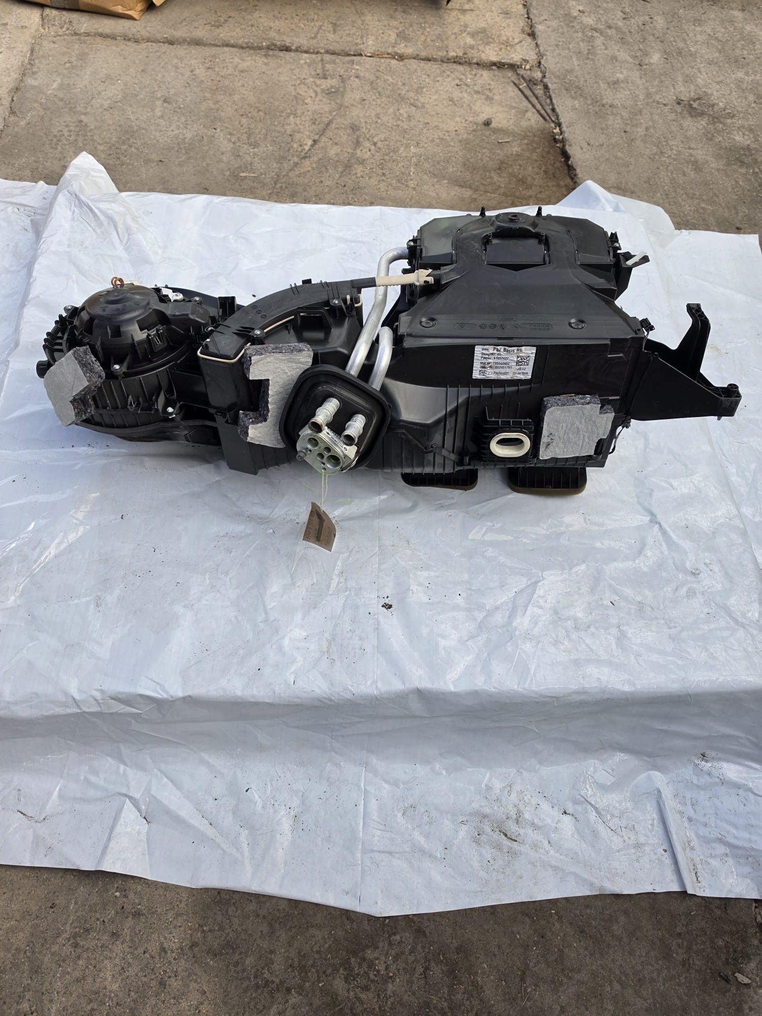 BMW 1 SERIES F20 HEATER MATRIX CORE BOX 11-15 T1013122B - Image 4