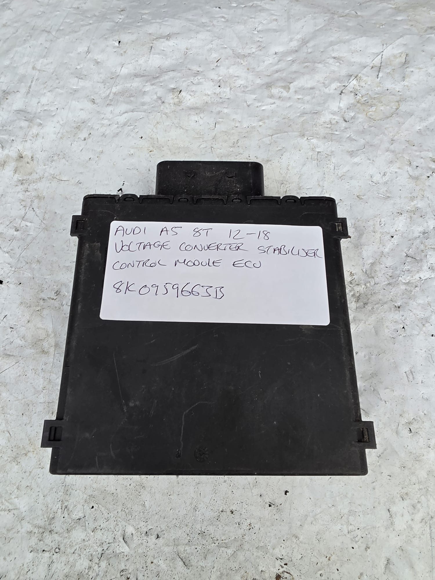 AUDI A5 8T 12-18 VOLTAGE CONVERTER STABILISER CONTROL MODULE ECU 8K0959663B