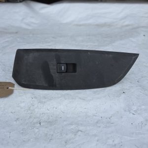 HONDA JAZZ MK5 PASSENGER SIDE FRONT WINDOW SWITCH PANEL M67714